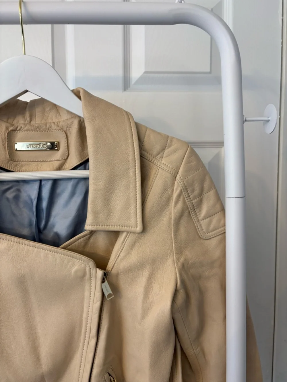 Uterque Cream Sheep Leather Jacket Blue Lining With Gold Hardware Size Small - Picture 10 of 16